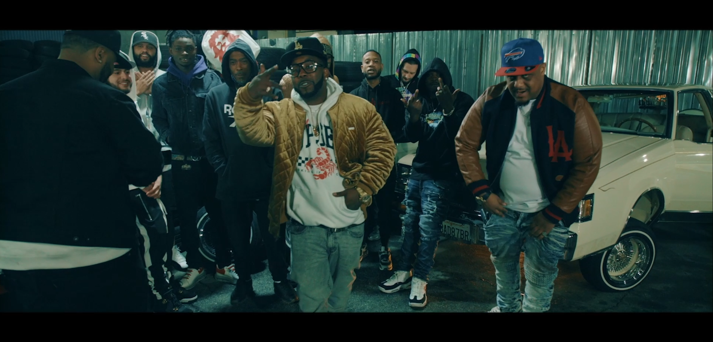 GDOWN3 - In A Minute ft. Compton Menace, Young Uuiz, Yola